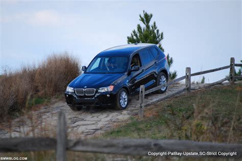 Bmw x3 e83 3.0d test. New BMW X3 off-road at Performance Center