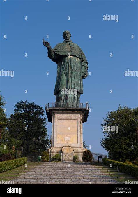 San Carlo Borromeo Statue Arona Hi Res Stock Photography And Images Alamy