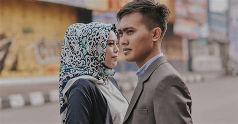 Berbanding perempuan dan dua kajian membuktikan bahawa tiada perbezaan antara lelaki dan perempuan dalam kecerdasan emosi. Perbezaan Antara Lelaki Dan Wanita. Kenapa Wanita Lebih ...
