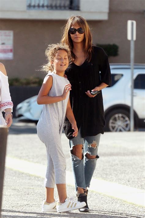 Halle Berry And Daughter Nahla Aubry Sandra Rose