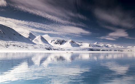 Download Wallpaper 3840x2400 Mountains Snow Lake Iceberg Svalbard
