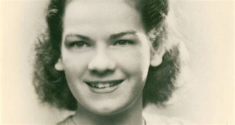 Evelyn McHale And The Tragic Story Of The Most Beautiful Suicide