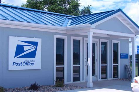 Post offices will only be open during normal hours of operation. Molly's Middle America: How Many Post Office Workers Have ...