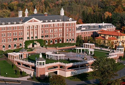 Culinary Institute of America Anton Plaza - Derck & Edson