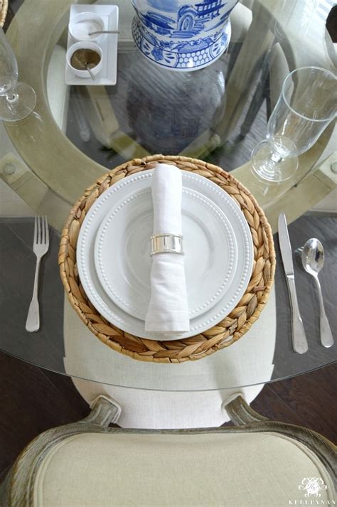Figure out genuine and fresh tips from specialist and pros! A Casual, Everyday Table Setting and a Reinstated ...