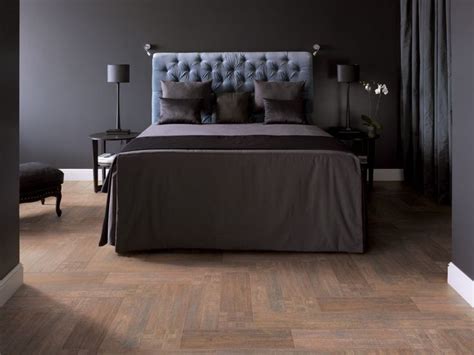 Choosing the right flooring for the bedroom requires careful planning because it will be a part of your intimate routine. Using Ceramic Tile for Bedroom Floors | Tile bedroom ...