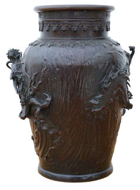 Antique Japanese Bronze Vase For Sale At Pamono