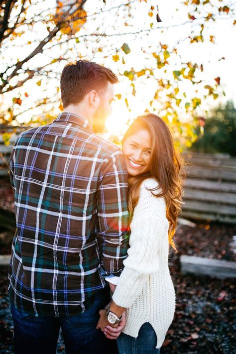 20 Super Captivating Fall Engagement Photo Ideas Roses And Rings Part 2