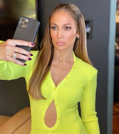 Jennifer Lopez Flashes Ripped Abs As Dress Gapes Open In Beauty Project