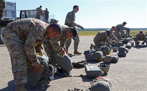 Army Tests Airdrops Of Us Produced Freeze Dried Plasma Near
