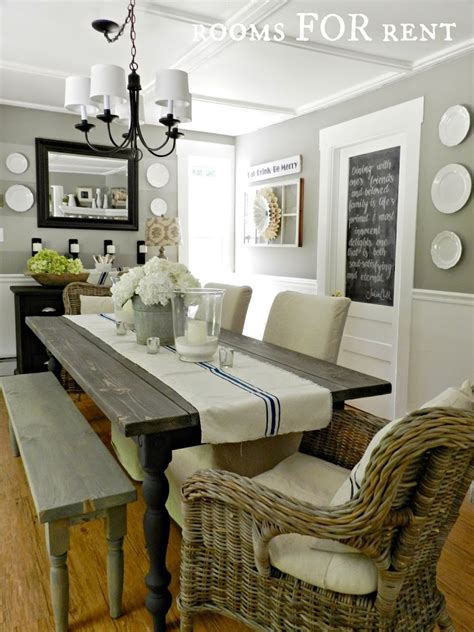 Some's dining room is back! New Chandelier in the Dining Room - Rooms For Rent blog
