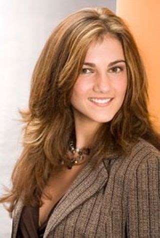 There are so many long haircuts that your hair stylist can offer you, but which one to choose? Hair Extensions Types: The Cute Long Layers For 2012