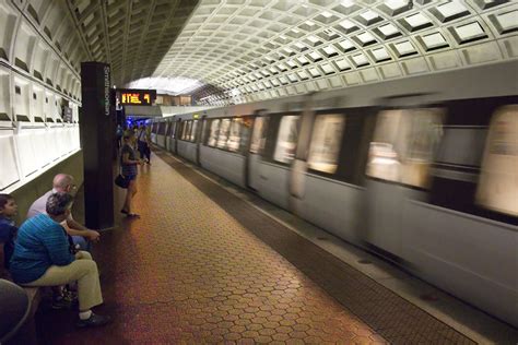 Metro Subway Station Washington Dc Underground Tube Sub Metrorail A
