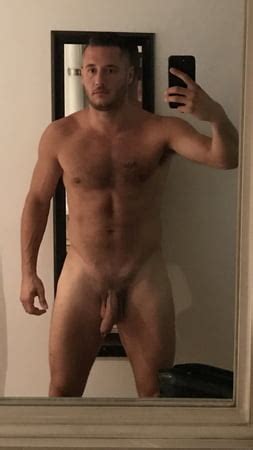 See And Save As Straight Pornstud Danny Mountain And His Big Uncut Cock