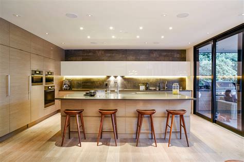 This finish forms a molecular bond with the surface of the wood. Rubio Monocoat matte finish on white oak. Zero VOC ...