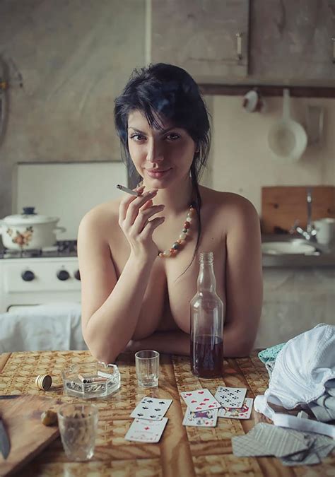 Venti bellissime foto di nudi artistici che raccontano la sensualità