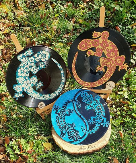 Vinyl Record 33 Laps Recycled Adaptable In Hand Painted Wall Etsy