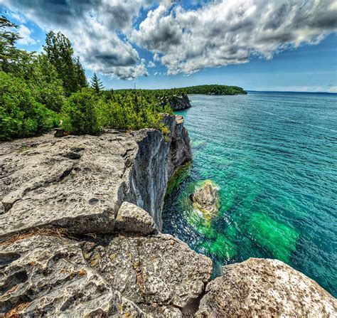 Cliffs Meet Lake In Bruce Peninsula National Park Ontario 5145 X 4858