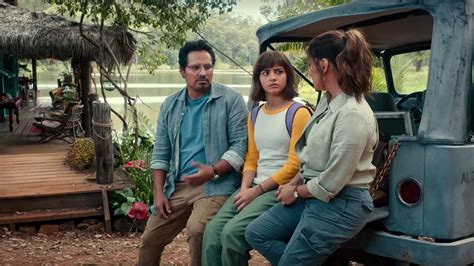 Dora and the lost city of gold manages to ride a fine line between being true to the characters and conventions of the series and affectionately skewering them. Movie Review: "Dora and the Lost City of Gold" (2019 ...