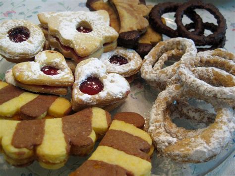 Similar to us and uk, gingerbread cookies are also one of the favorite sweets in slovenia. 21 Best Ideas Slovak Christmas Cookies - Most Popular ...