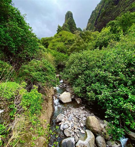 Iao Valley State Park Guide And Hiking Around The Iao Needle — The