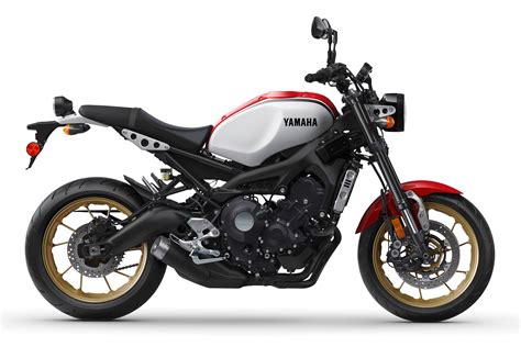 2020 yamaha r1 and r1m superbikes officially unleashed. 2020 Yamaha XSR900 Guide • Total Motorcycle