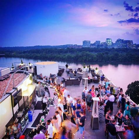 20 rooftop bars and restaurants to check out in washington dc washington dc travel best