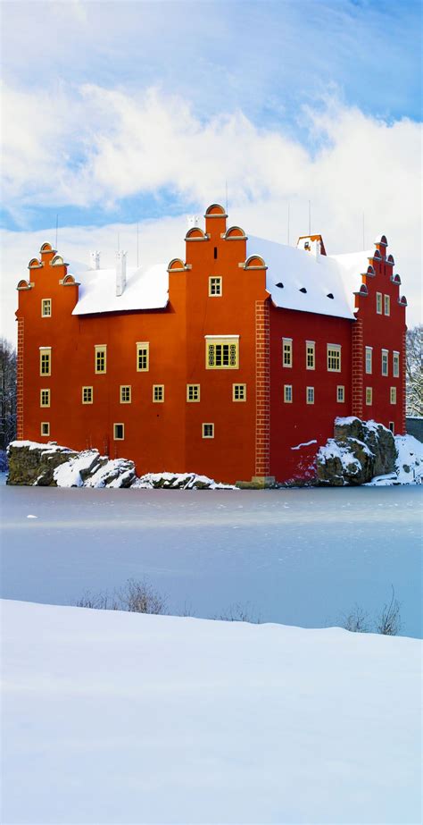 The 20 Most Stunning Fairytale Castles In Winter Page 17 Fairytale