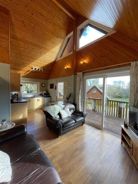 3 Bedroom Lodge Hengar Manor Sleeps 6 Michaelstow Updated 2024 Prices
