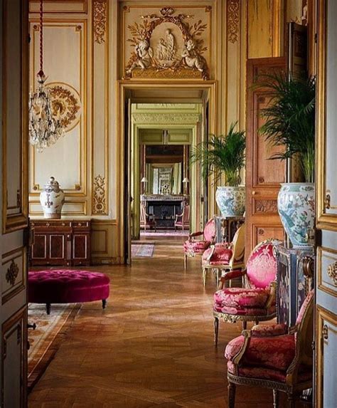 Pin By Penelope On Womens Chateaux Interiors French Chateau French