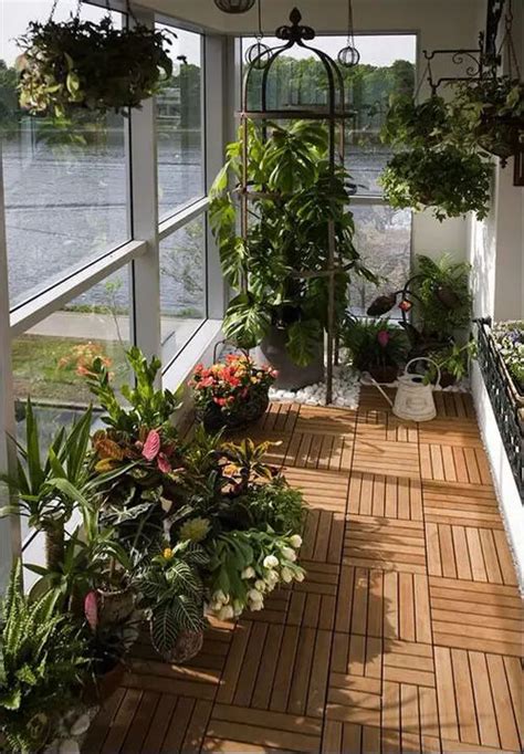 Create A Tropical Garden Oasis In A Balcony With These Ideas Small