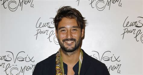 Learn vocabulary, terms and more with flashcards, games and other study tools. Jérémy Frérot - Photocall de la 7ème édition du concert caritatif Leurs voix pour l'espoir au ...