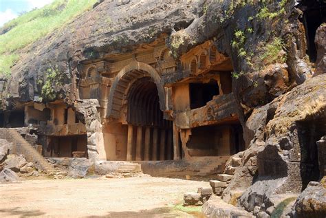 10 Famous Caves In India To Visit Once If You Are Into History