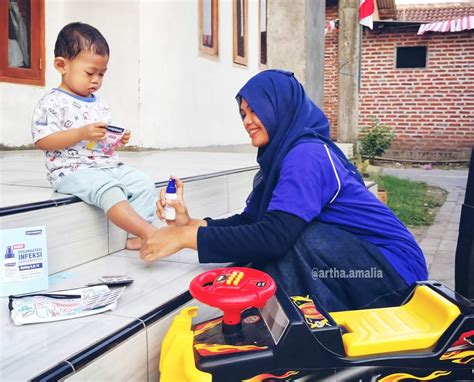 Download mp3 plester tembok batako dan video mp4 gratis. -- Rumah Berbagi Cerita --: Plester Luka Hansaplast sang ...