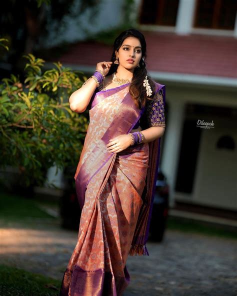 Malavika Menon Saree Pictures Actress Gallery