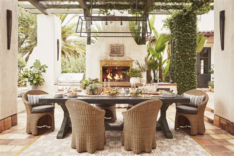 Malibu Spanish Colonial Courtyard Outdoor Dining Kitchen Fireplace W