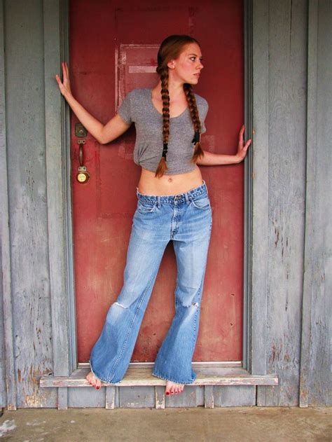 Featuring a flattering high waist, these bell bottoms are fitted to the knee. Image from https://s-media-cache-ak0.pinimg.com/736x/e0/4d ...