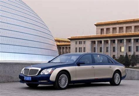 Private jet ambani bade logo ke sath gumta firta he uske pass bahot paise he but hamare jaise free nhi he and hum use bhi jyada enjoy krte he. Cars of Ambani - Car Collection of Mukesh Ambani with ...