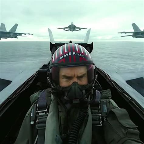 Set in the world of drone technology and fifth generation fighters, this sequel will explore the end of the era of dogfighting. Nonton Top Gun 2 : Watch Top Gun Prime Video / В этот раз ...