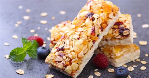 Here Are Snack Bars That Are Actually Good For You