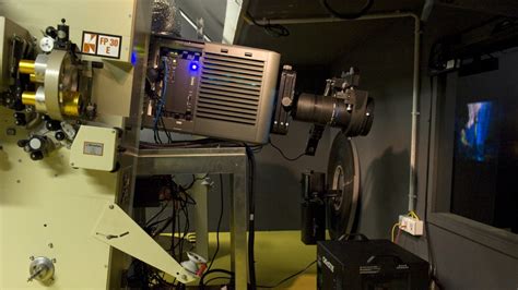 Mediakwest 26000 Projecteurs De Cinéma Christie Installés Dans Le Monde