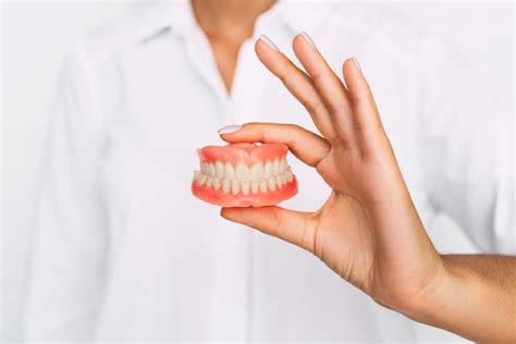 Tips For Caring For Your Mouth And Gums With Dentures
