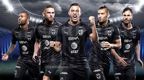 Miércoles, 4 de mayo de 2016. Tercera camiseta Puma del Monterrey 2020