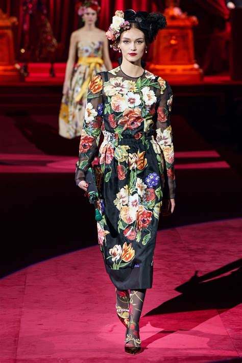 Dolce And Gabbana Fall 2019 Ready To Wear Fashion Show Collection See The Complete Dolce
