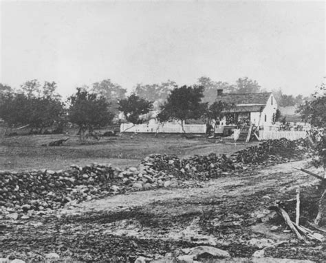 16 Unbelievable Photos From The Battle Of Gettysburg That Look Nothing