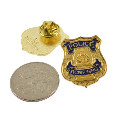 Canada Rcmp Grc Police Mini Badge Lapel Pin
