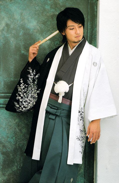 Mens Contemporary Ceremonial Dress With Kimono Haori And Hakama