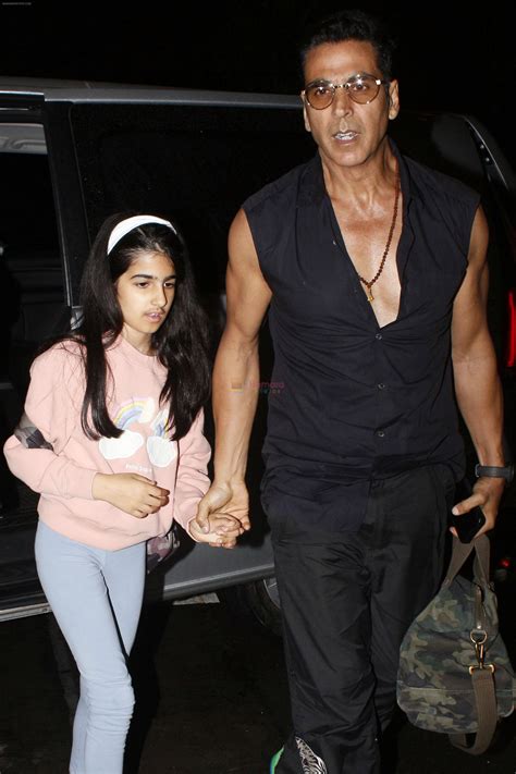 Akshay Kumar And Daughter Nitara Kumar Seen At The Airport On 30 Jun
