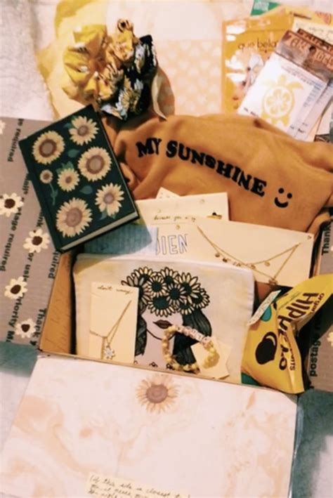 Excellent birthday gift ideas for girls. my sunshine 💫 #yellow #aesthetic #bff | Happy birthday ...