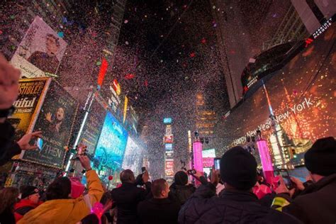 Descenso Bola Times Square Nochevieja En Nueva York Aldea Libros